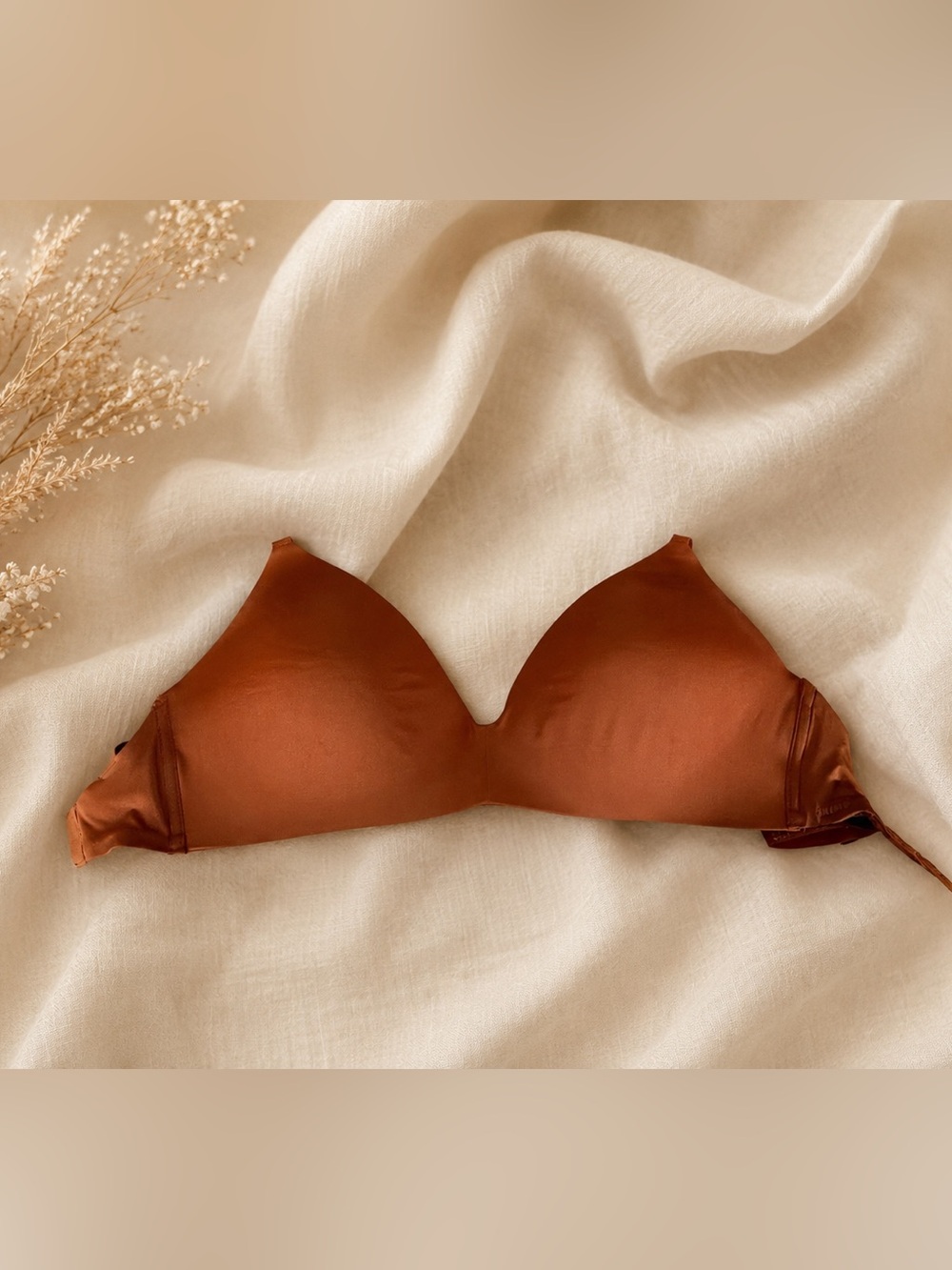 SKIMS Fits Everybody Plunge Bra Bronze 32H